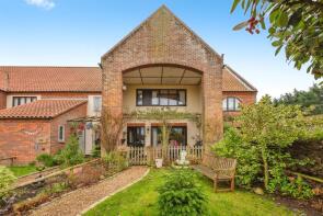 Roan Cottage, Horse Barns, Wayford Road, Stalham NR12 9LQ