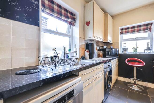 3 bed Terraced for sale Image 7