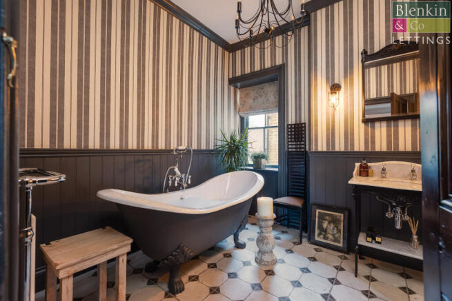 Hovingham Country House Bathroom-5