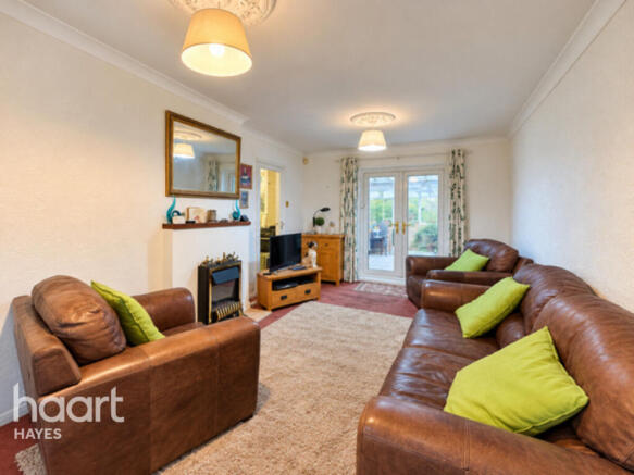 Larch Crescent, Hayes photo 4