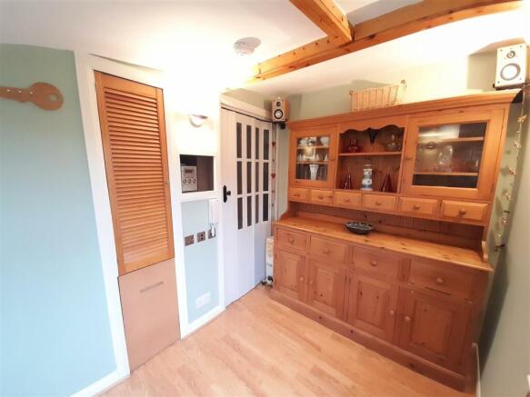 Cabin.jpg