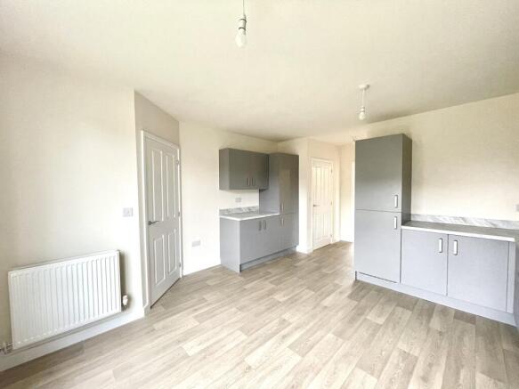 3 bed End of Terrace to rent Image 7