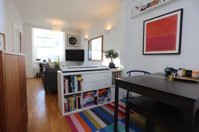 5 Montgomery Terrace (2).JPG