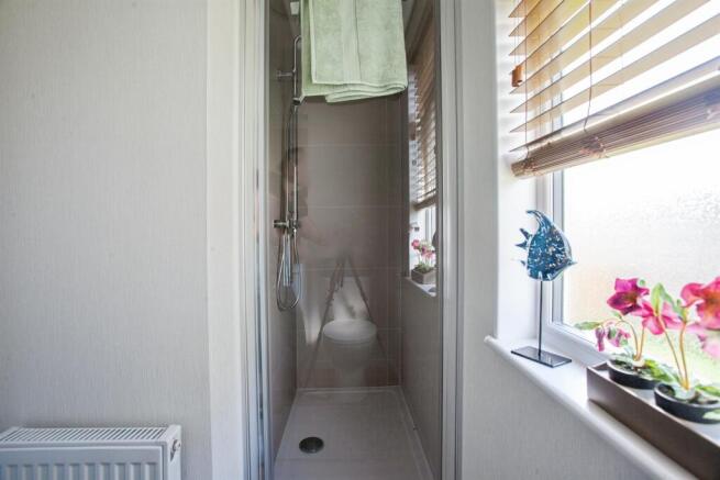 2 bed Park Home for sale Image 12