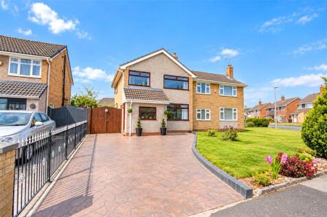 Adam Avenue, Great Sutton, Ellesmere Port