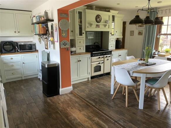 Kitchen/Dining Room