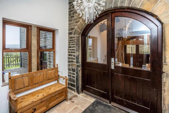 5 bed Barn Conversion for sale Image 5