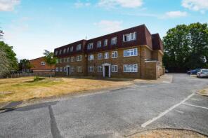 Flat 17, Chartwell, Mount Hermon Road, Woking GU22 7TT