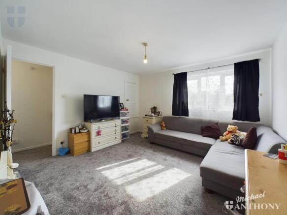 CAM02538G0-PR0064-STILL007