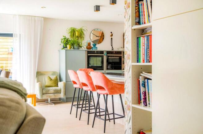 Kitchen/Breakfast