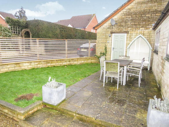 Photo 12