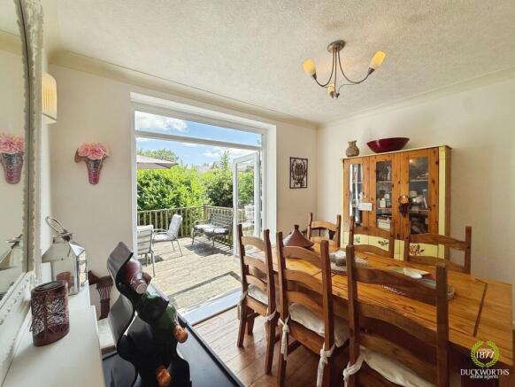 3 bed Semi-Detached for sale Image 8