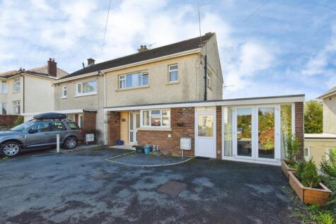 Glynhir Road, Llandybie, Ammanford, Carmarthenshire, SA18