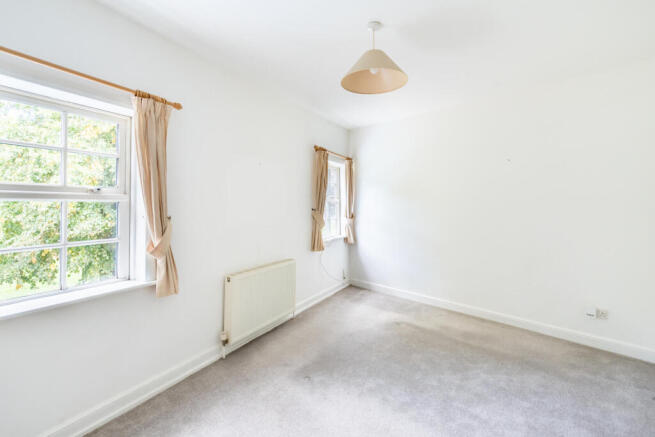 2 bed Terraced for sale Image 11