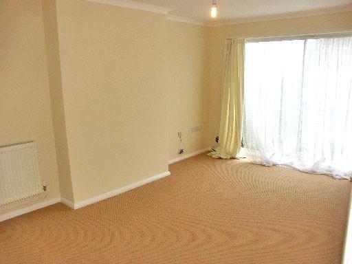 Spacious Lounge