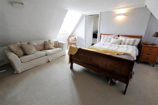 Bedroom 5.JPG