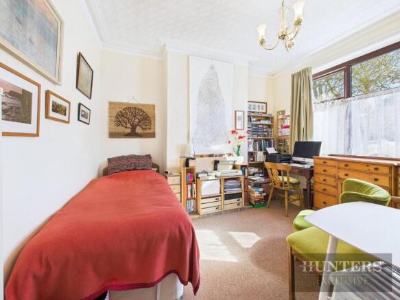 4 bed Semi-Detached for sale Image 10