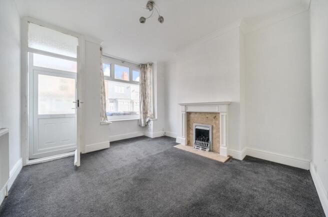 1420207-9-699da7cb80f84