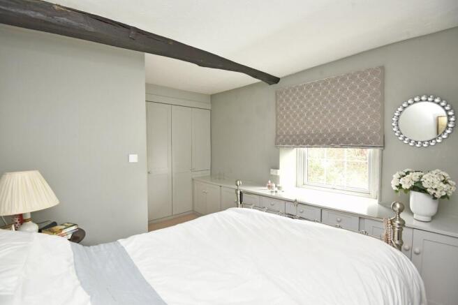 2 bed Semi-Detached for sale Image 7