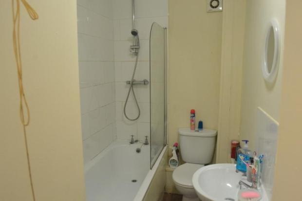 GF Flat Bathroom