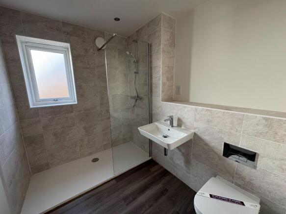 3 bed Detached Bungalow for sale Image 5