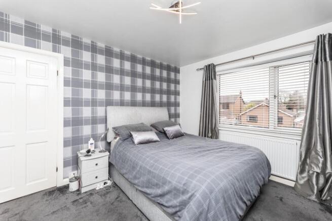 3 bed Semi-Detached for sale Image 9