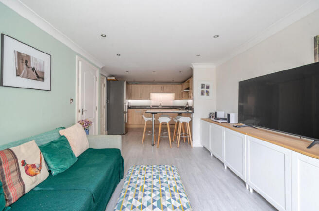 1341241-4-68af504...