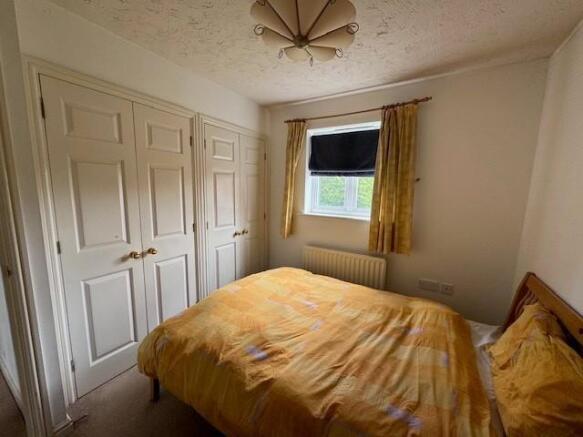Double bedroom 2.jpg