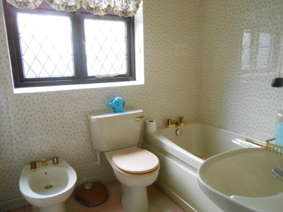 Photo 9