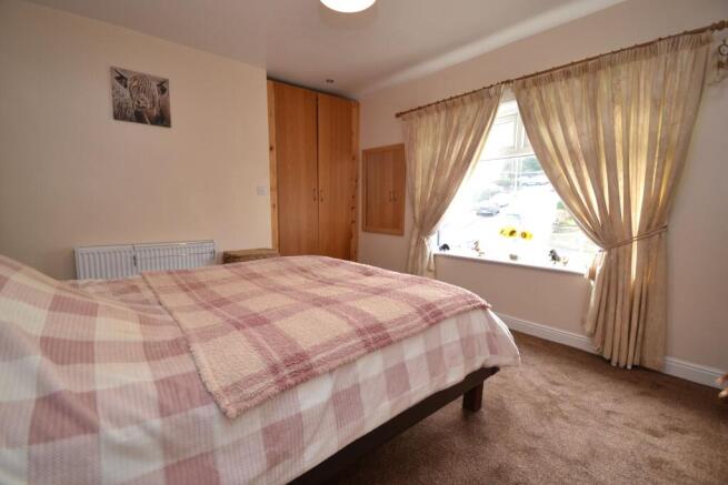 2 bed Semi-Detached for sale Image 10