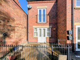 4, Arbor Court, Orchard Street, Nuneaton CV11 4BT