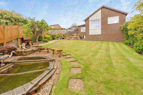 Glendale Close, Burnley, Lancashire, BB11