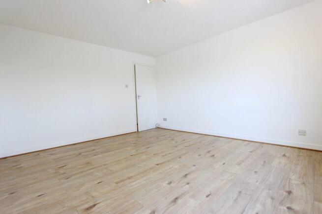 Bedroom 1 (Double)
