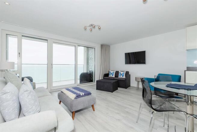 Beach Residence_9.jpg