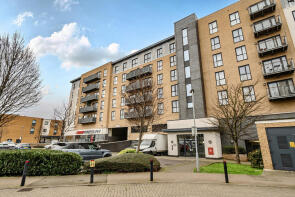 56, Hackney House, Clydesdale Way, Belvedere DA17 6FH