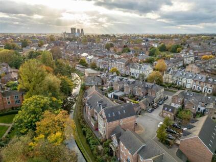 Dennison Street, York, YO31 8YX