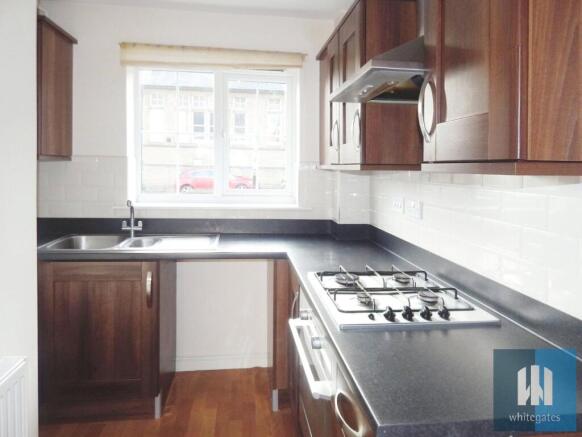 2 bed End of Terrace to rent Image 6