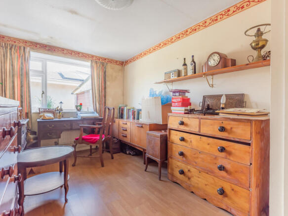 Bedroom/Study