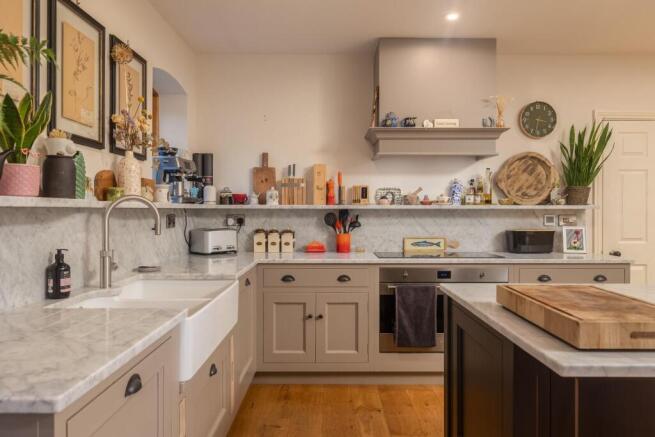 Blacksmiths Cottage Kitchen Dining Room-3.jpg