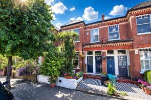 192, Boundaries Road, London SW12 8HF