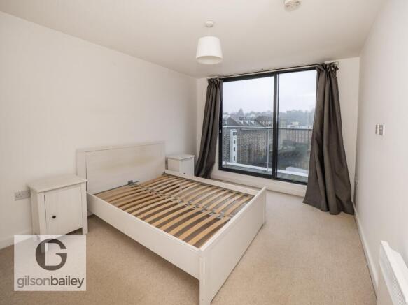 7-48GavinBank-24