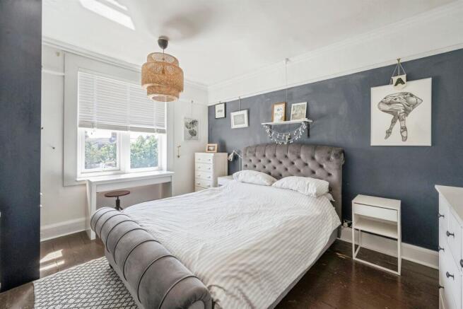 3 bed Semi-Detached for sale Image 10