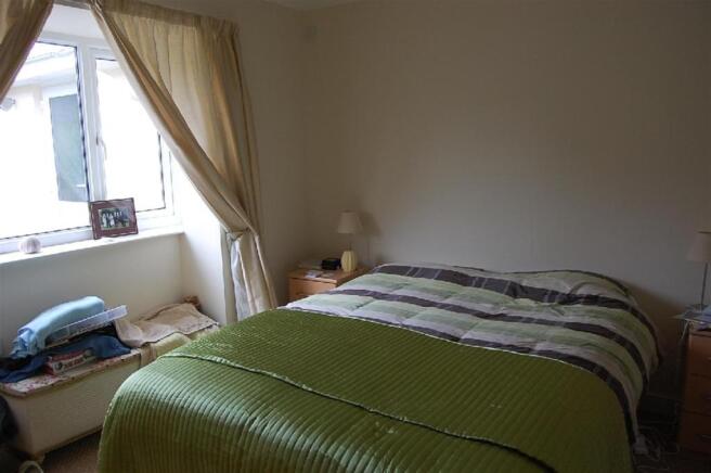 Bedroom 1: