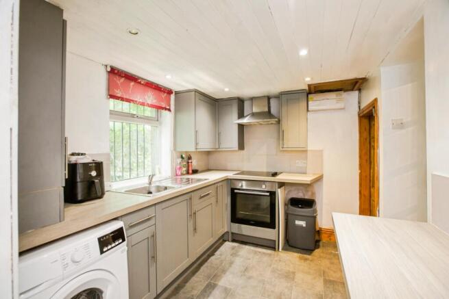 2 bed Terraced for sale Image 4