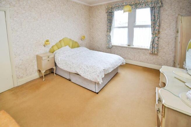 3 bed Semi-Detached for sale Image 7