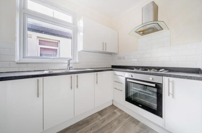 1382387-11-691b2c...