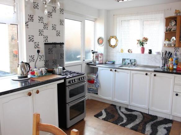 Kitchen / Dining Room
