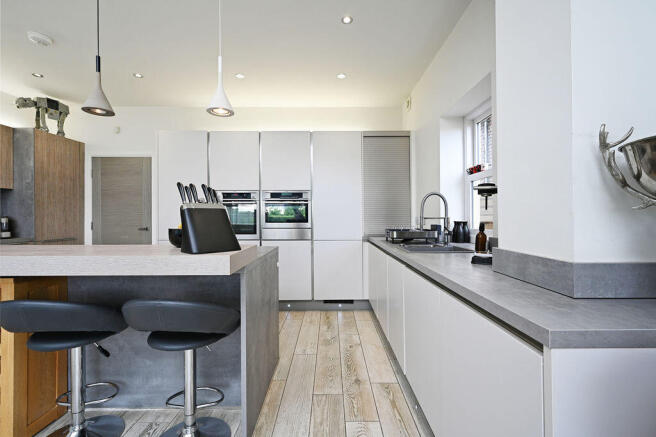 4 bed End of Terrace for sale Image 12