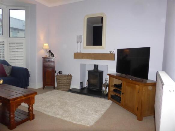 SITTING ROOM