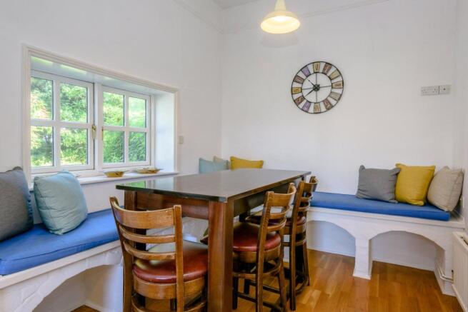 Breakfast Room